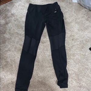 Carrie Underwood black leggings